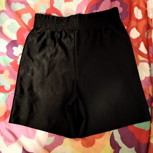 Garanimals Boys Black Shorts 2T NWOT - Picture 2 of 4
